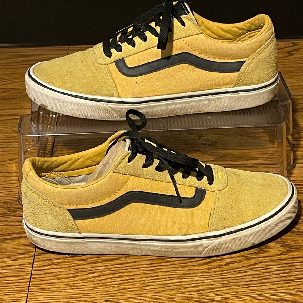 Vans Old Skool Yellow and Black
